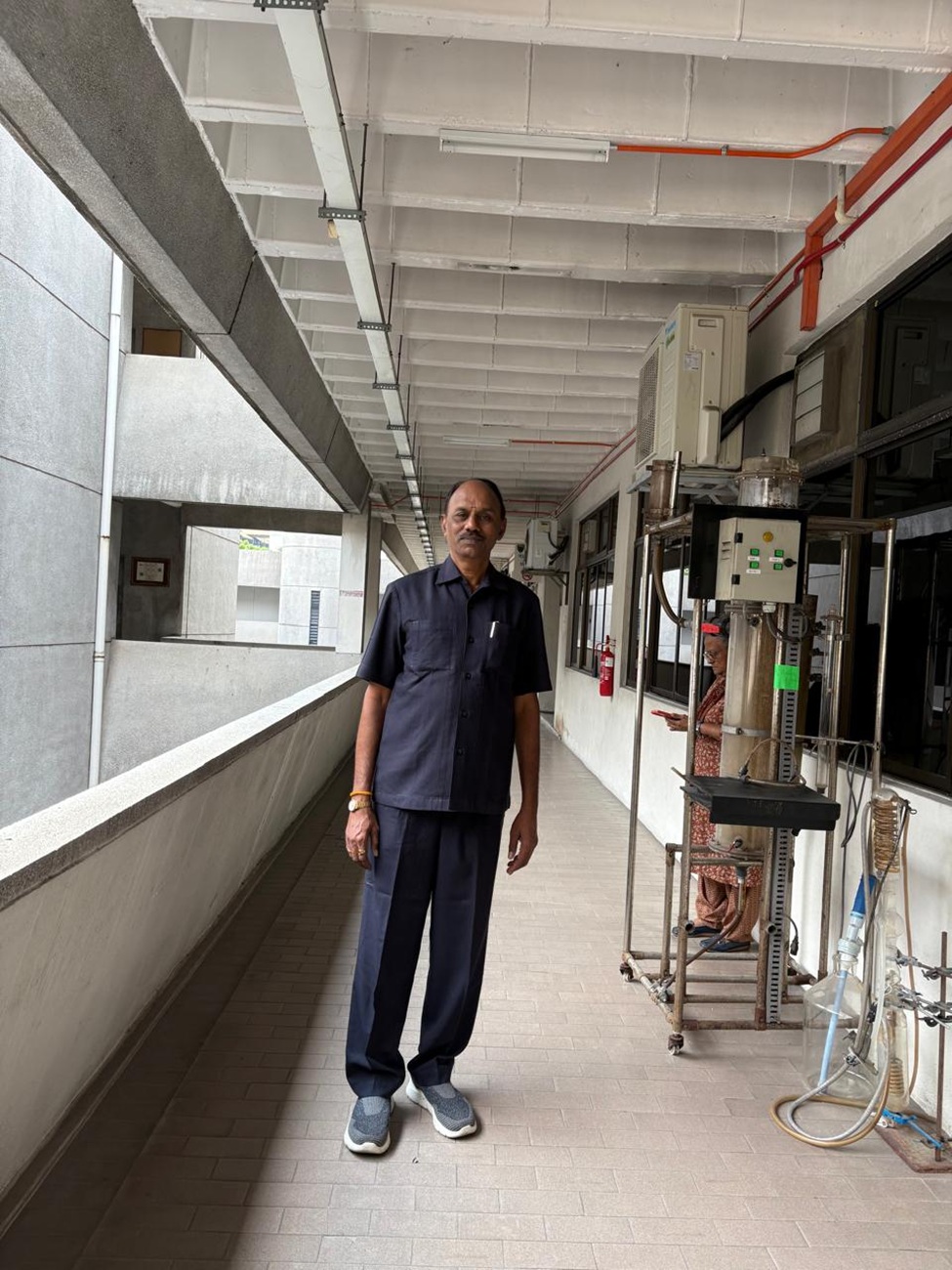 Visit to a research facility during the institutional visit
