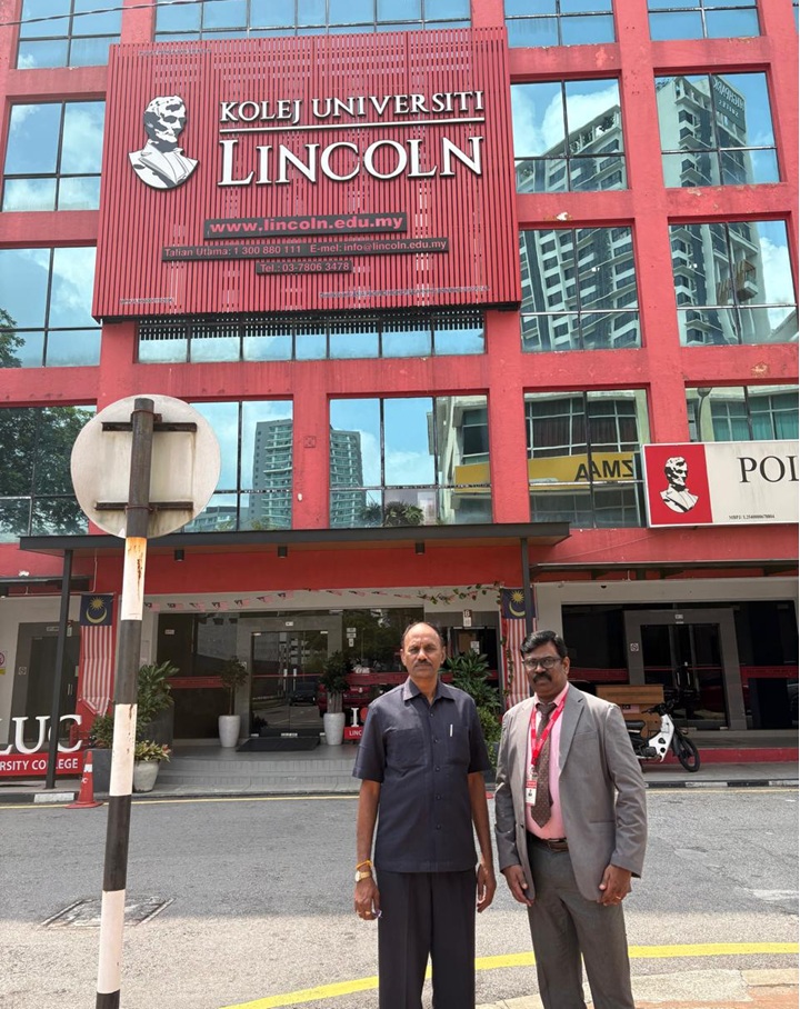 Delegation with signed agreement at Lincoln University College, Malaysia